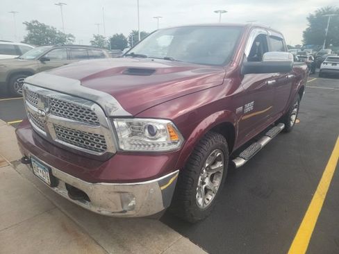 Certified 2017 RAM 1500 Laramie w/ Convenience Group AWD/4WD image 3