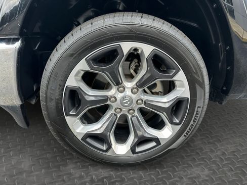 Used 2021 RAM 1500 Limited AWD/4WD image 10