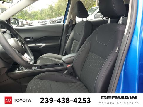 Used 2023 Nissan Kicks SV FWD image 19