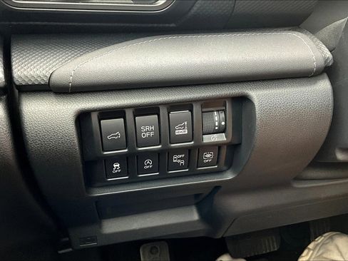 Used 2020 Subaru Forester Touring image 34