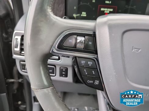 Used 2019 Lincoln Navigator L Reserve AWD/4WD image 16