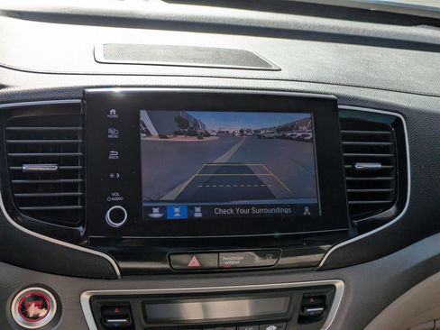 Used 2021 Honda Ridgeline RTL-E image 25