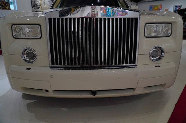 Used 2009 Rolls-Royce Phantom Sedan RWD image 6