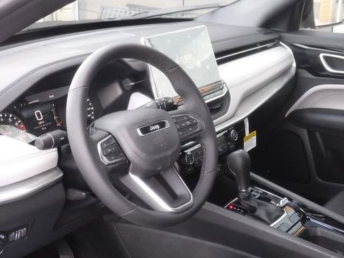 New 2026 Jeep Compass Limited image 13