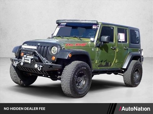 Used 2007 Jeep Wrangler Unlimited Sahara AWD/4WD image 1
