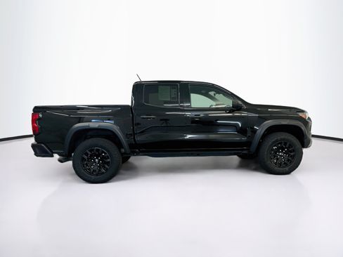 Used 2024 Chevrolet Colorado Trail Boss w/ Advanced Trailering Package AWD/4WD image 10