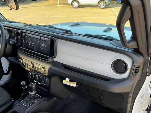 Used 2024 Jeep Wrangler Sport S w/ Convenience Group image 17