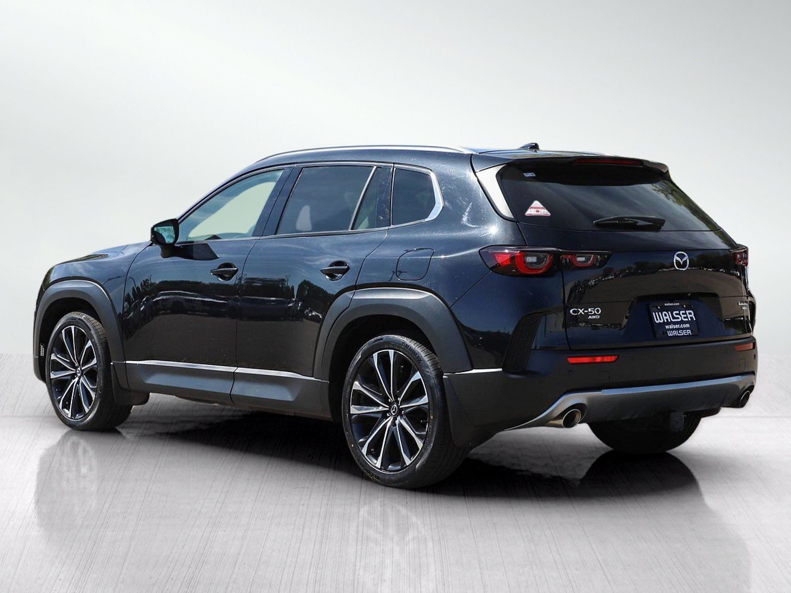 Used 2023 MAZDA CX-50 AWD 2.5 Turbo w/ Premium Pkg image 3