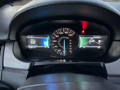 Used 2014 Ford Edge SEL w/ Equipment Group 205A image 38