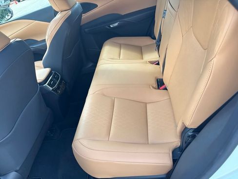 Used 2025 Lexus RX 350 Premium Plus w/ Accessory Package (Z1) FWD image 21
