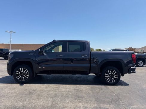 Used 2024 GMC Sierra 1500 AT4 w/ Technology Package AWD/4WD image 13