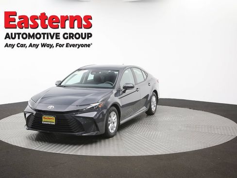 Used 2025 Toyota Camry LE FWD image 52