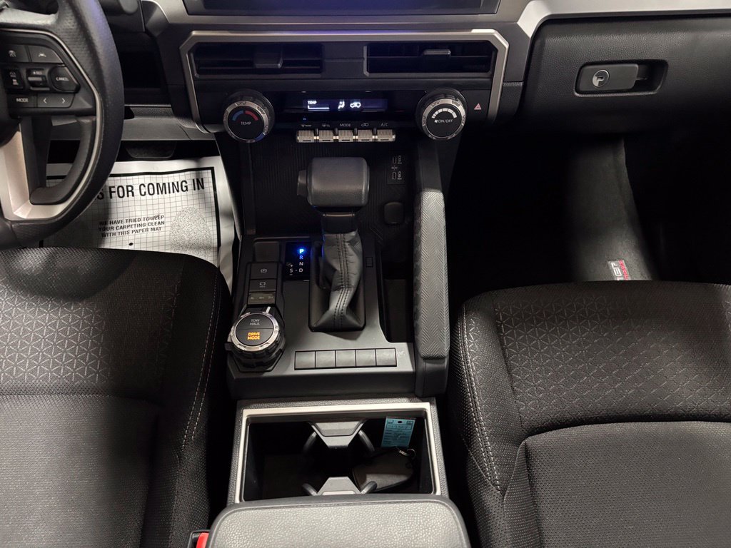 Used 2026 Toyota 4Runner SR5 AWD/4WD image 38