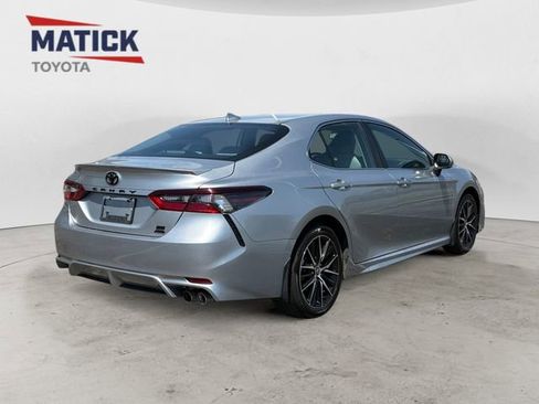Used 2024 Toyota Camry SE w/ Cold Weather Package AWD/4WD image 7