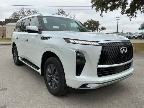 New 2026 INFINITI QX80 Pure AWD/4WD image 3
