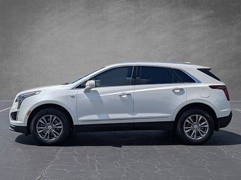 Certified 2023 Cadillac XT5 Premium Luxury image 3
