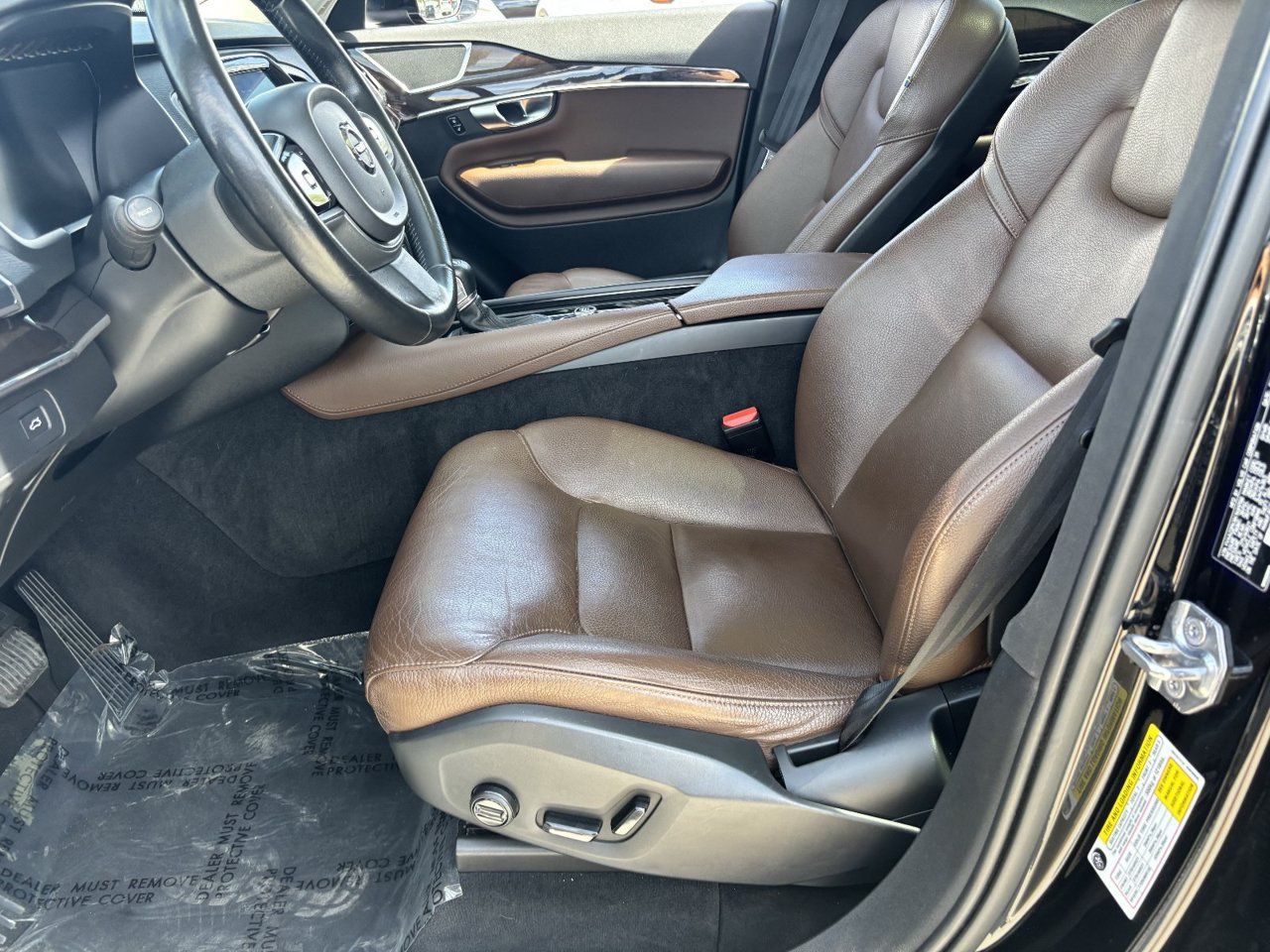 Used 2019 Volvo XC90 T6 Momentum w/ Advanced Package AWD/4WD image 18