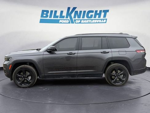 Used 2024 Jeep Grand Cherokee L Limited w/ Luxury Tech Group II AWD/4WD image 2