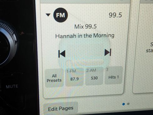 Used 2022 RAM 2500 Limited image 27