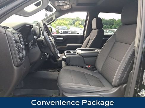 Used 2019 Chevrolet Silverado 1500 LT w/ All-Star Edition AWD/4WD image 2