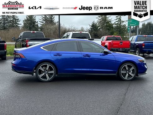 Used 2023 Honda Accord Sport image 8