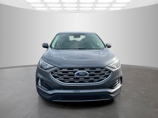 Used 2022 Ford Edge Titanium video 2
