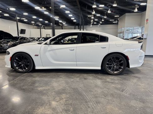Used 2022 Dodge Charger Scat Pack w/ Plus Group image 22