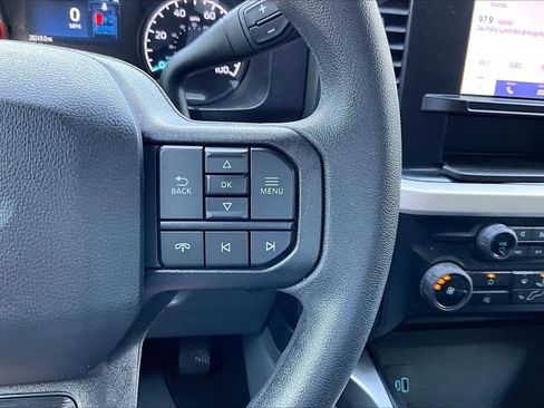 Used 2023 Ford F350 XLT AWD/4WD image 29