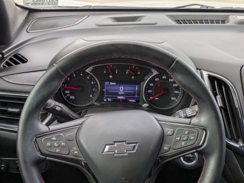 Used 2023 Chevrolet Equinox RS w/ LPO, Cargo Package image 22