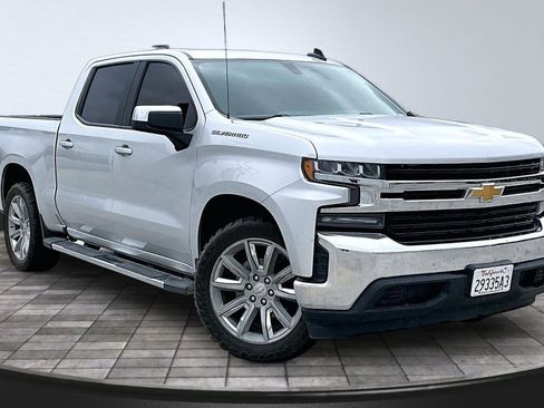 Used 2020 Chevrolet Silverado 1500 LT w/ All-Star Edition image 38