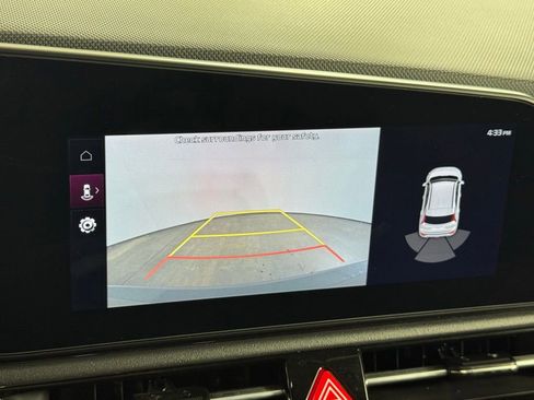 Used 2023 Kia Niro Wind w/ Wind Preserve Package image 39