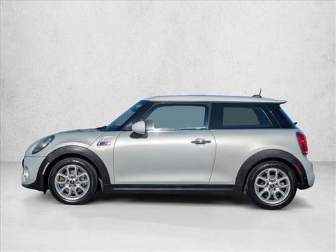 Used 2017 MINI Cooper S FWD image 9