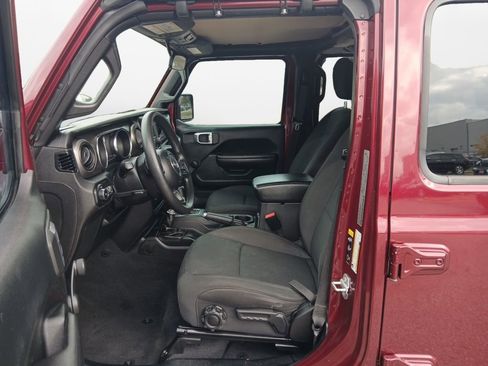 Used 2021 Jeep Wrangler Unlimited Sport image 18