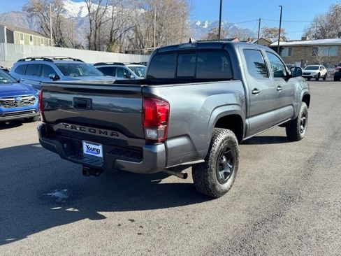 Used 2021 Toyota Tacoma SR image 3