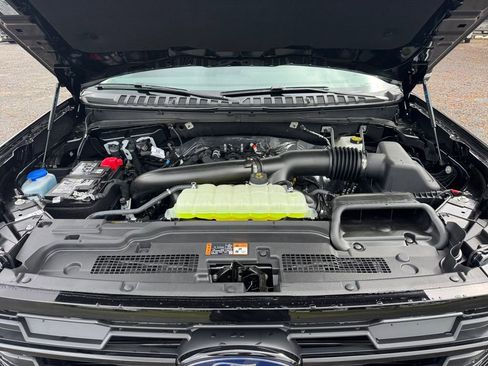 New 2026 Ford Expedition Active RWD image 28