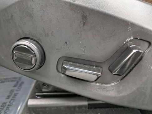 Used 2023 Volvo XC60 B5 Plus w/ Climate Package image 23