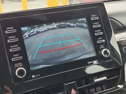 Used 2024 Toyota Camry SE FWD image 23