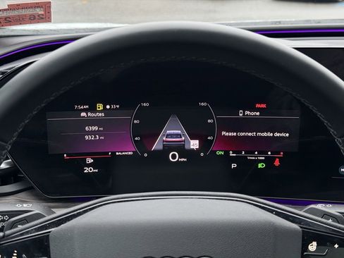 Used 2025 Audi Q5 Premium w/ Convenience Package image 32