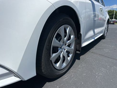 New 2026 Toyota Corolla LE FWD image 10