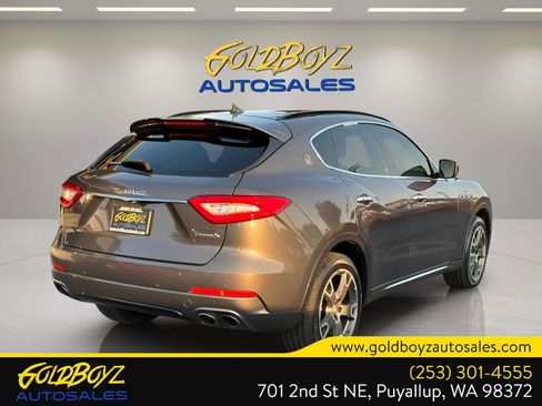 Used 2017 Maserati Levante w/ Sport Package image 4