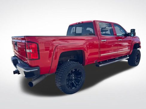 Used 2016 GMC Sierra 2500 SLT w/ Duramax Plus Package AWD/4WD image 5
