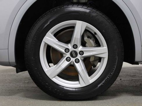 Used 2023 Audi Q5 2.0T Premium w/ Convenience Package image 37