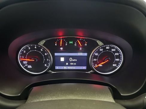Used 2022 GMC Terrain SLT w/ Infotainment Package II AWD/4WD image 15