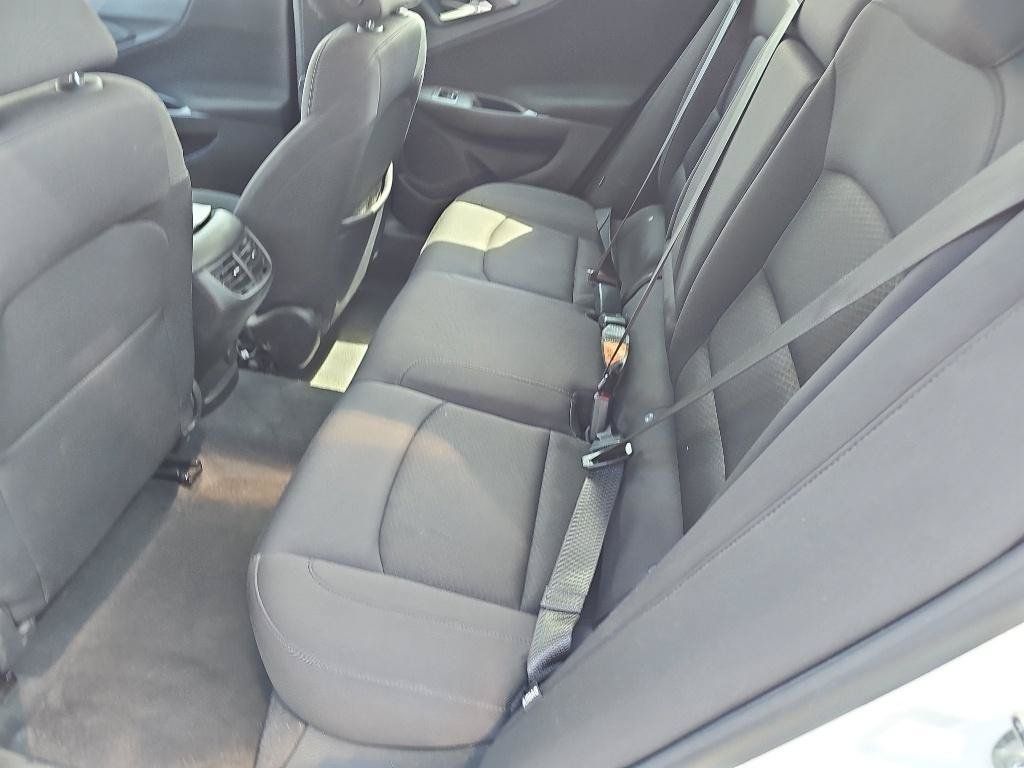 Used 2023 Chevrolet Malibu LT FWD image 12