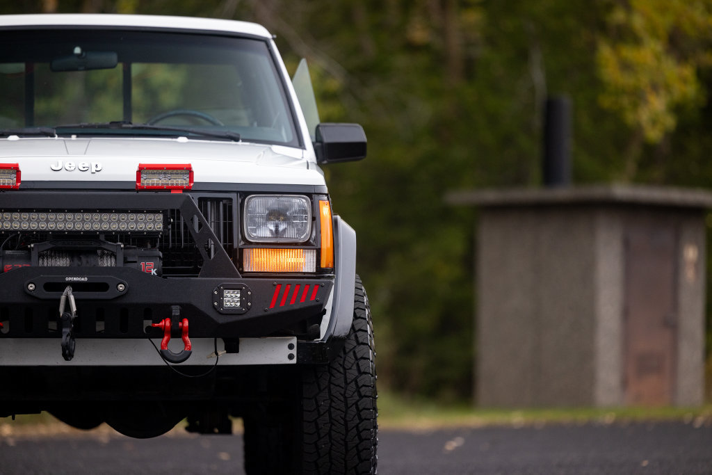 Used 1988 Jeep Comanche Pioneer AWD/4WD image 13
