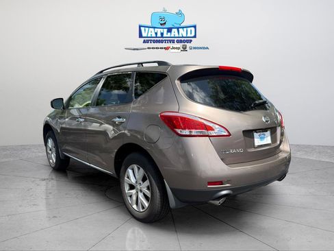 Used 2014 Nissan Murano SV w/ Value Package image 3