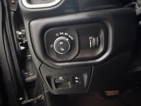 Used 2020 RAM 1500 Big Horn AWD/4WD image 21