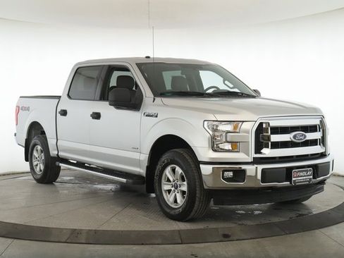Used 2017 Ford F150 XLT w/ Trailer Tow Package image 2