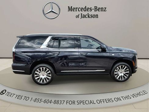 Used 2026 Cadillac Escalade Platinum Luxury RWD image 9