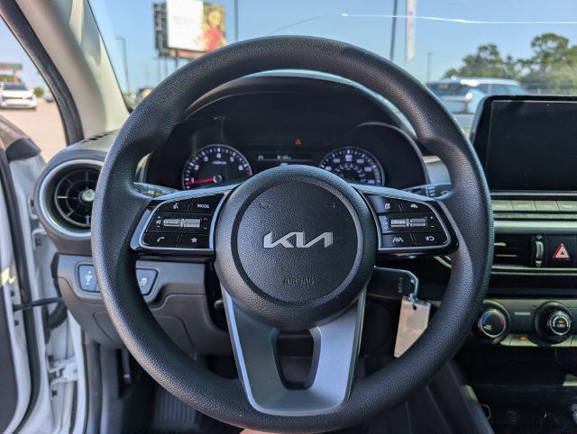 Used 2023 Kia Forte LXS FWD image 23